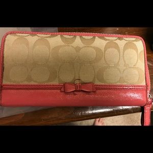 Coach wallet
